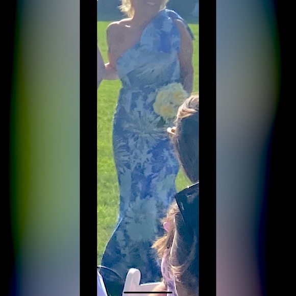 Donna Karan One Shoulder Dress in Blue Floral - Picture 3 of 3